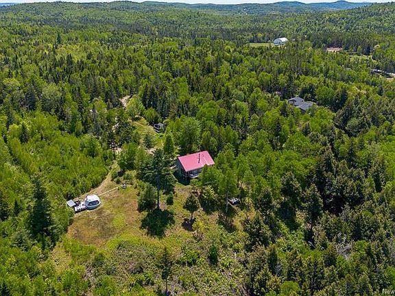 2nd image of 25 Bell Hill Rd