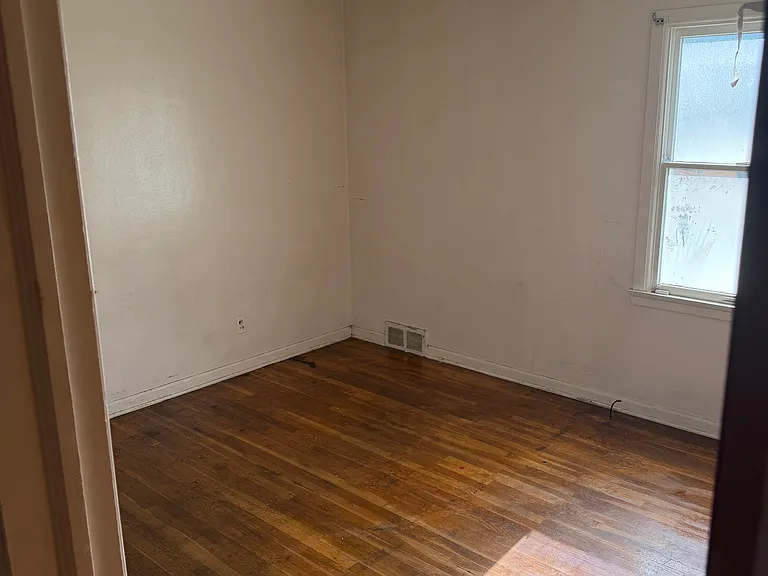 14501 E State Fair St — Photo 8