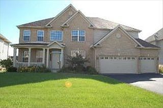 1st image of 655 Bennett Dr