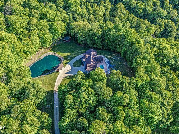 119th image of 167 Tailwater Rd