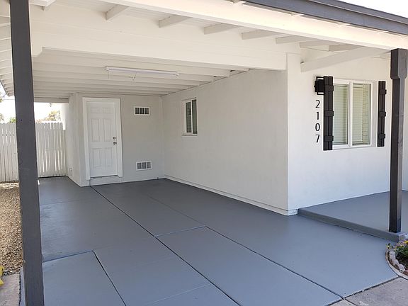 3rd image of 2107 W Mulberry Dr
