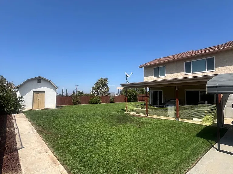 613 Santa Paula St — Photo 7