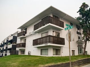 1737 26th Ave SW, Calgary, AB T2T 1C9