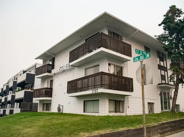 1737 26th Ave SW, Calgary, AB T2T 1C9