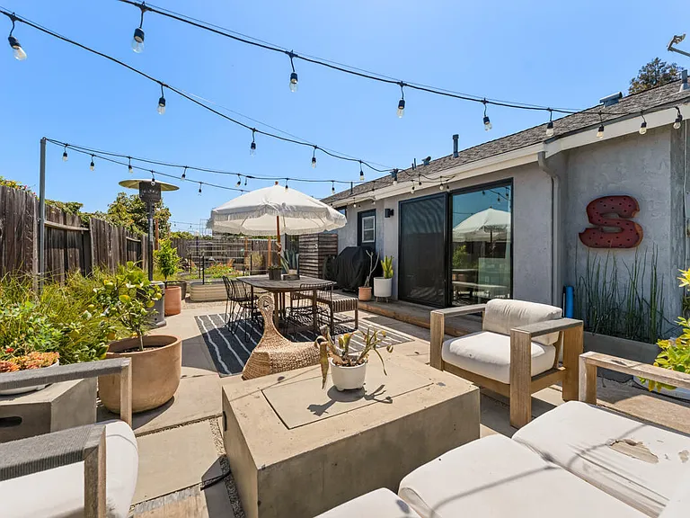 1488 Manzanita St — Photo 30