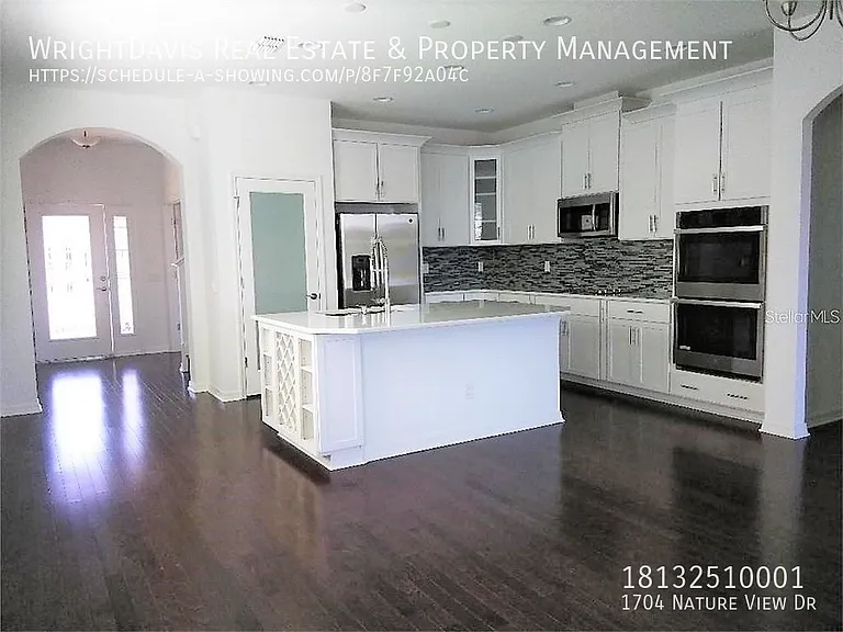 1704 Nature View Dr — Photo 2