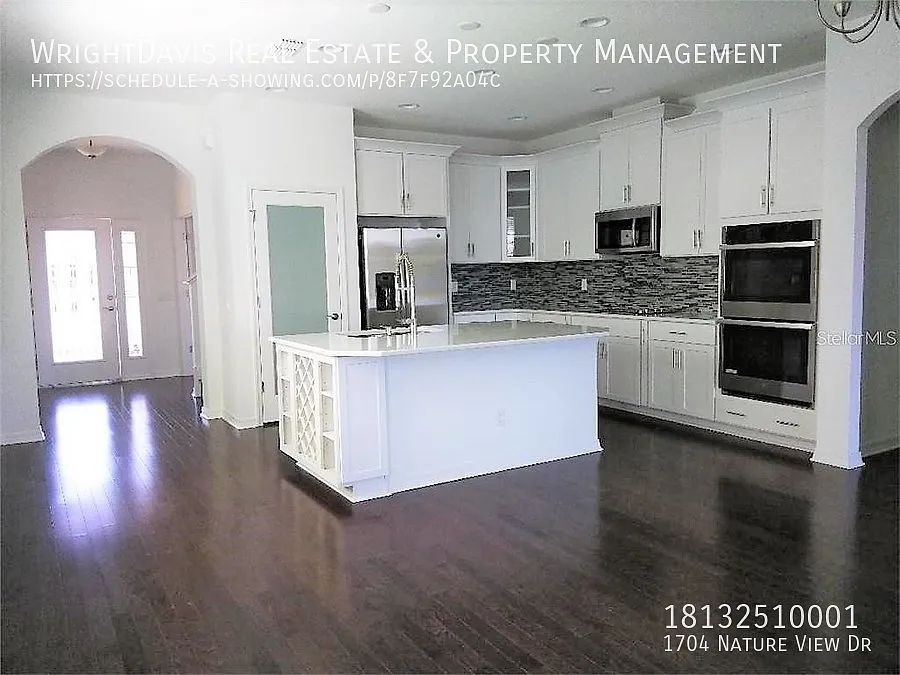 Building Photo - 1704 Nature View Dr