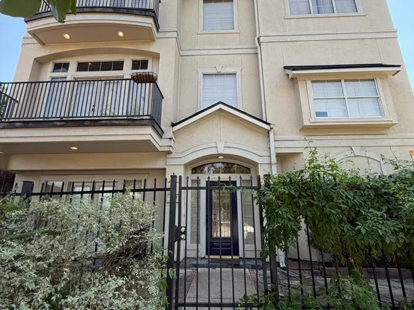 412 Hadley St, Houston, TX 77002