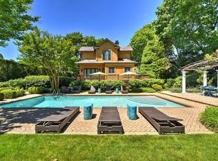44 Halsey Neck Ln, Southampton, NY 11968