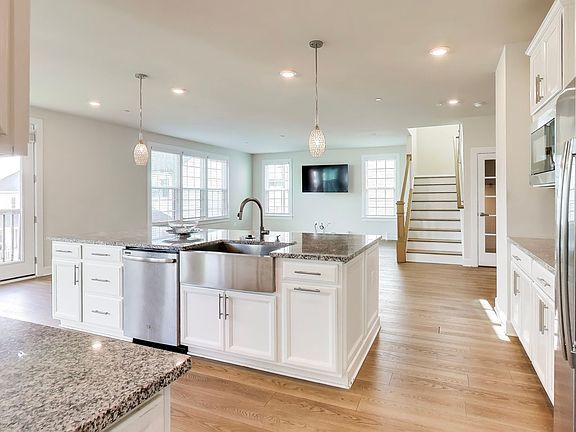 5th image of 21905 Woodcock Way