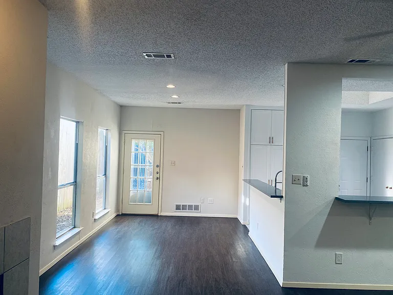 5935 Preston Valley Dr — Photo 7