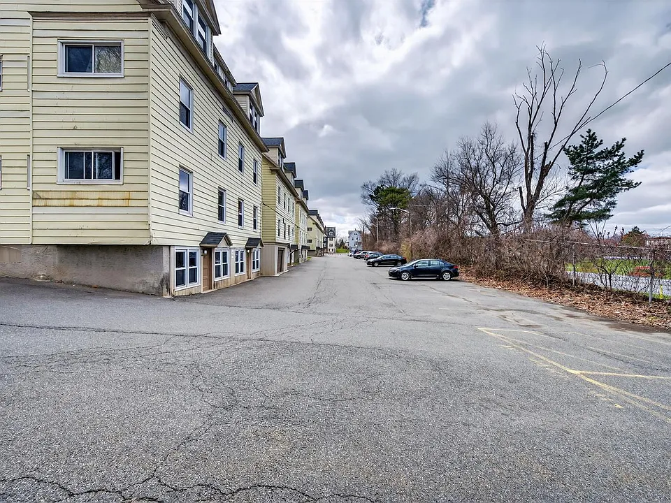 Campus View Apartments