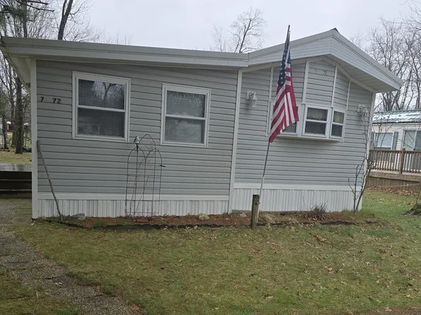7/72 Woodhaven Dr E, Sublette, IL 61367