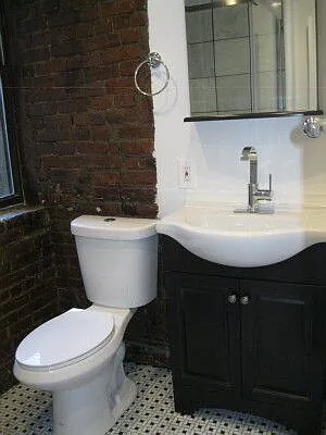 Rented by Tower Brokerage | media 20