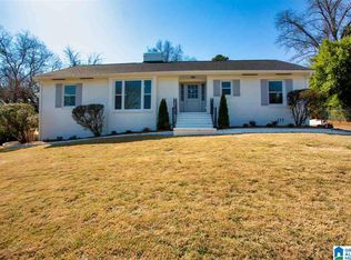 708 Rockbridge Rd, Vestavia Hills, AL 35216