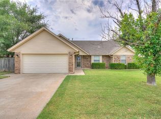 1708 S Avery Ave, Midwest City, OK 73130