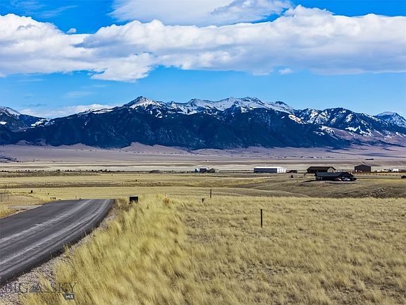 5th image of 16 Sharon Rose Rd