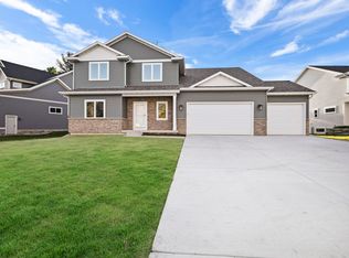 387 Kassander Way, Oregon, WI 53575
