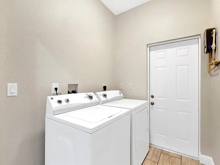 306 N 18th Ct #2 — Photo 11