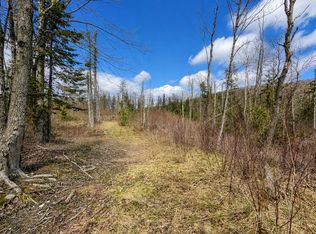 2900 Old Duck Pond Rd, Sheffield, VT 05866