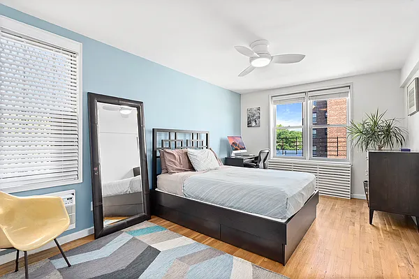 Sold by William Raveis Real Estate | media 5