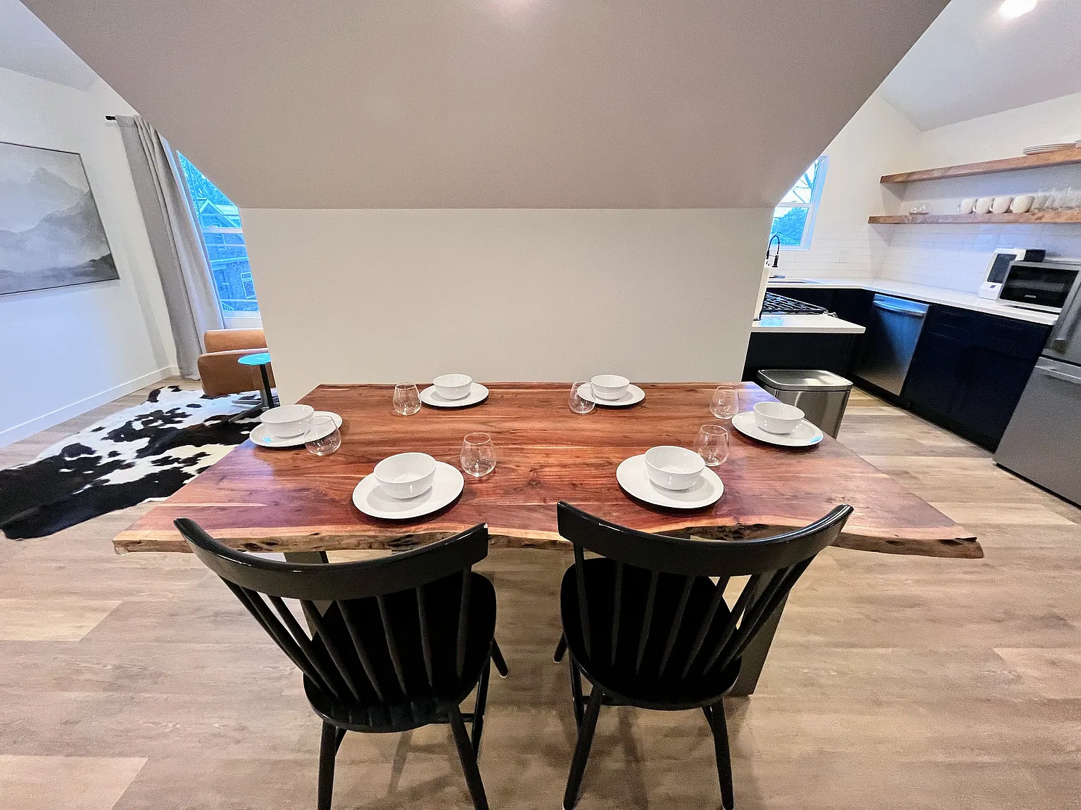 1220 S Naylor Ct — Photo 4