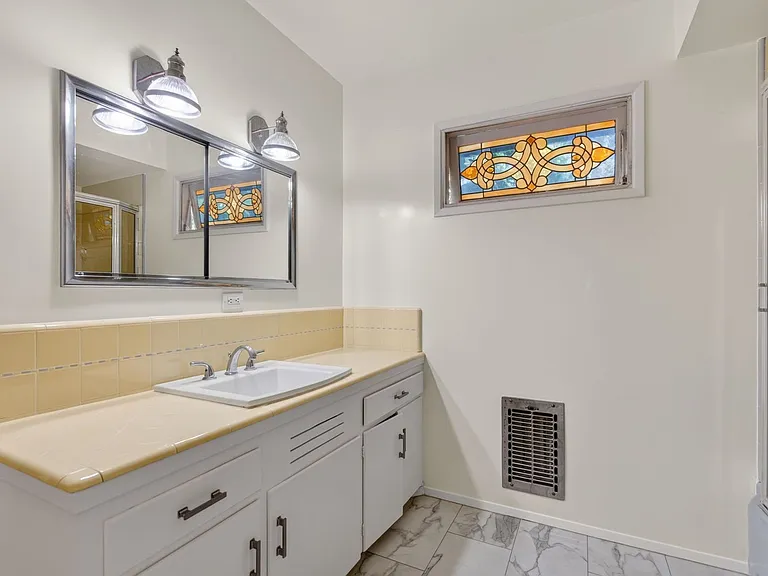 4260 Maplewood Pl — Photo 25