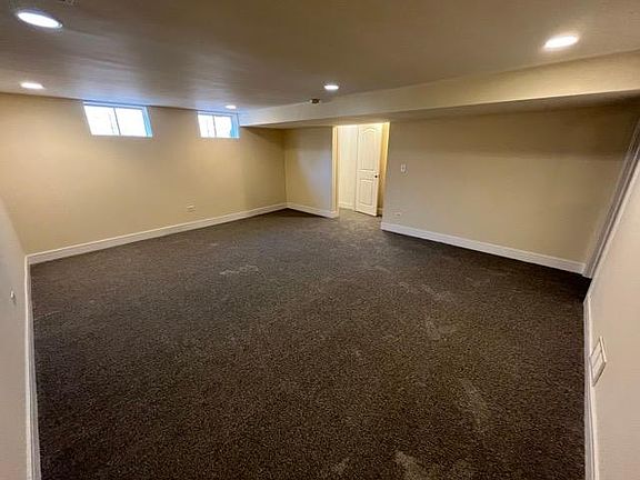 4th image of 4326 N Kedvale Ave #1F