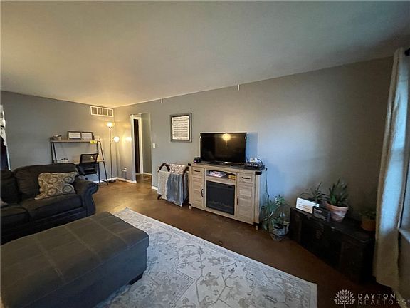 5th image of 7917 Huntsman Ct