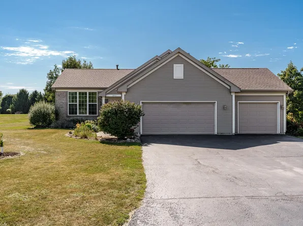 2943 Prairie Rd, Belvidere, IL 61008