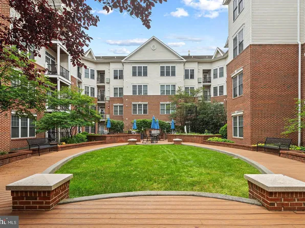 350 W Elm St Suite 3305, Conshohocken, PA 19428