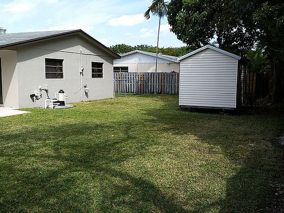 5th image of 9530 Tiffany Dr