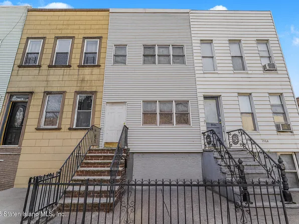 200 31st St, Brooklyn, NY 11232