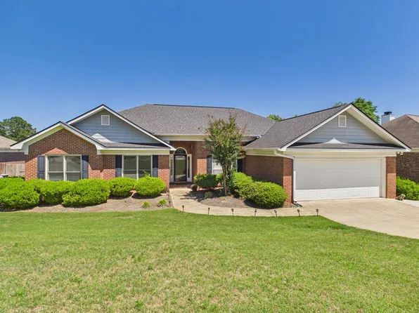 7946 Westlake Dr, Midland, GA 31820