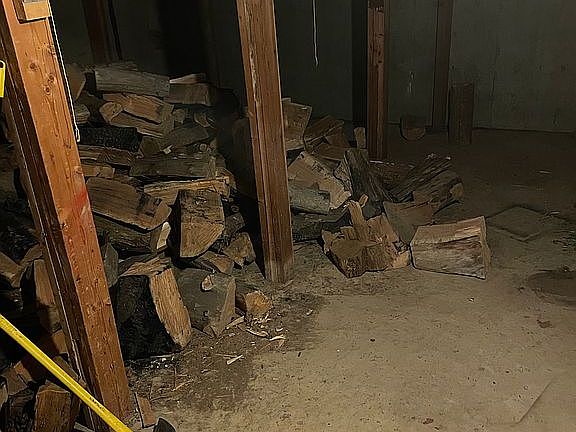 Wood room 