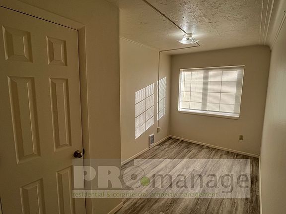 4th image of 576-596 Bouleva Rd #596