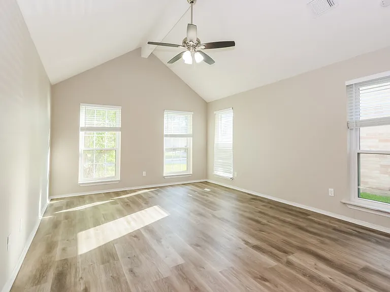 17003 Spruce Run Dr — Photo 5