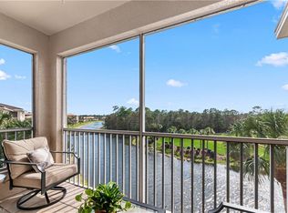 3790 Sawgrass Way APT 3241, Naples, FL 34112