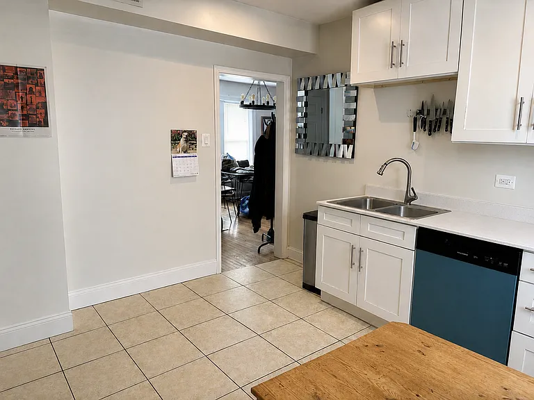 3424 W Waveland Ave #2W — Photo 6
