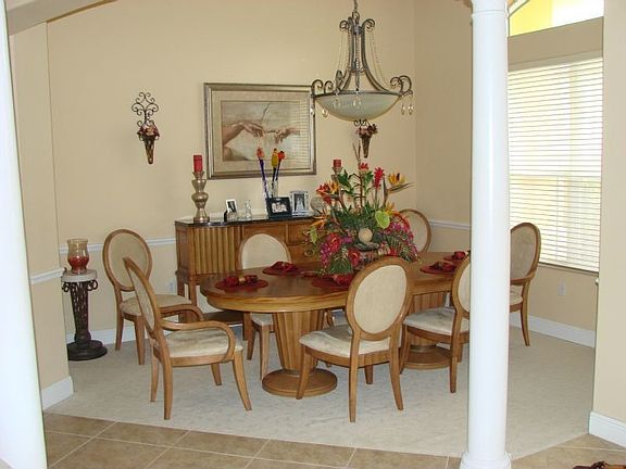 4th image of 10639 Echo Lake Dr