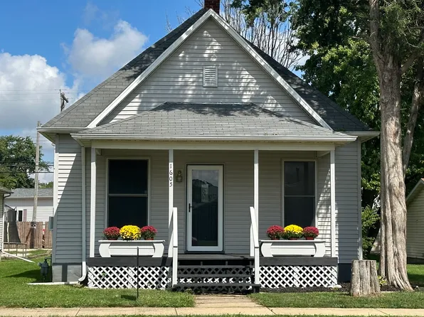 1605 E Main St, Clinton, IL 61727
