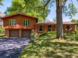 38 Morwood Ln, Saint Louis, MO 63141