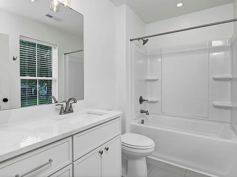 609 S Edisto Ave #I — Photo 9