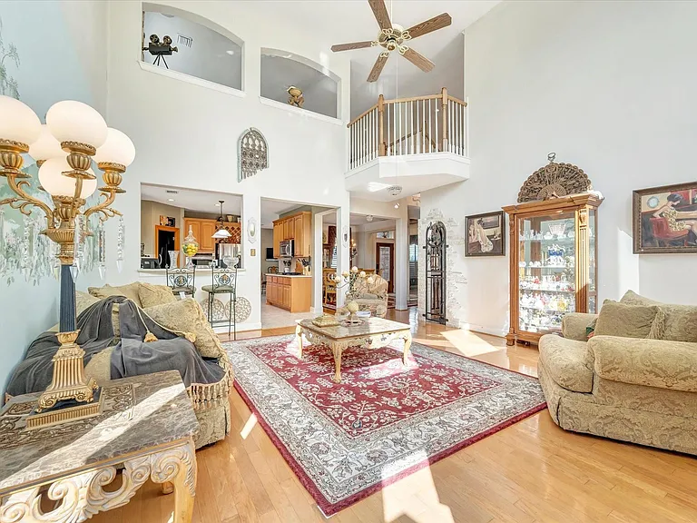1639 Lakeside Enclave Dr — Photo 13