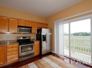 11217 Oakwood Dr #58, Peoria, IL 61615