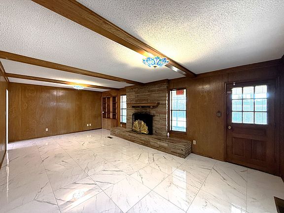 3rd image of 5005 Colfax Pl