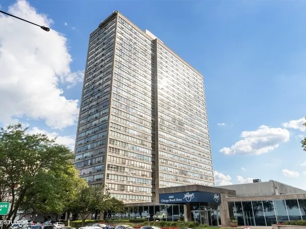 4800 S Chicago Beach Dr APT 902S, Chicago, IL 60615