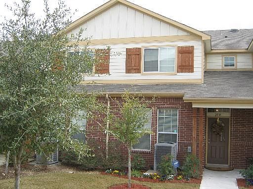 1st image of 2531 GRAYSON CIR #102