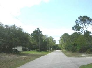 948 Chinaberry St, Lake Placid, FL 33852