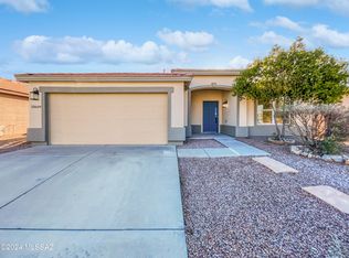 10669 S Silverbluff Dr, Vail, AZ 85641